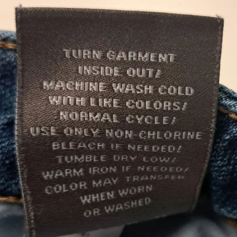 Torrid Denim Mid Rise 5" Blue Jean Shorts Women's Plus 20 - Picture 8 of 8